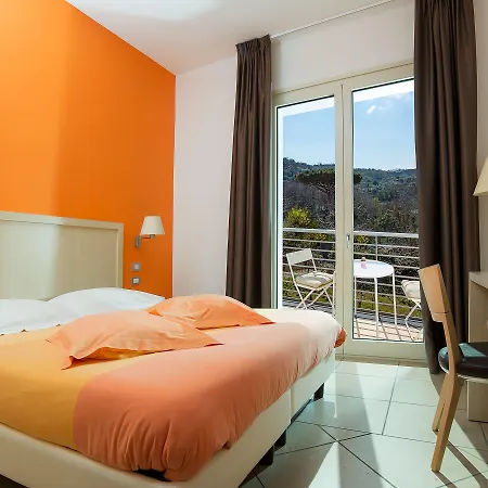 De Maria House Nocleg ze śniadaniem