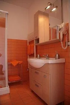 De Maria House Panzió SantʼAgata sui Due Golfi