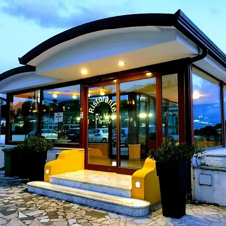 De Maria House 4* SantʼAgata sui Due Golfi