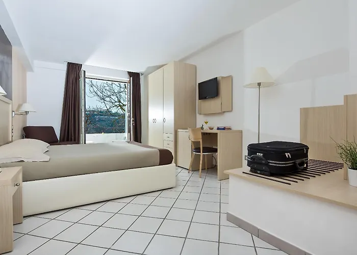 De Maria House 4* SantʼAgata sui Due Golfi