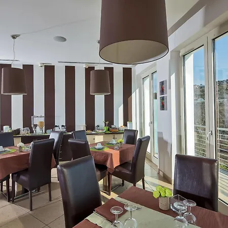 Bed & Breakfast De Maria House 3*