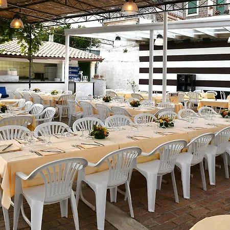De Maria House Bed & Breakfast 3*
